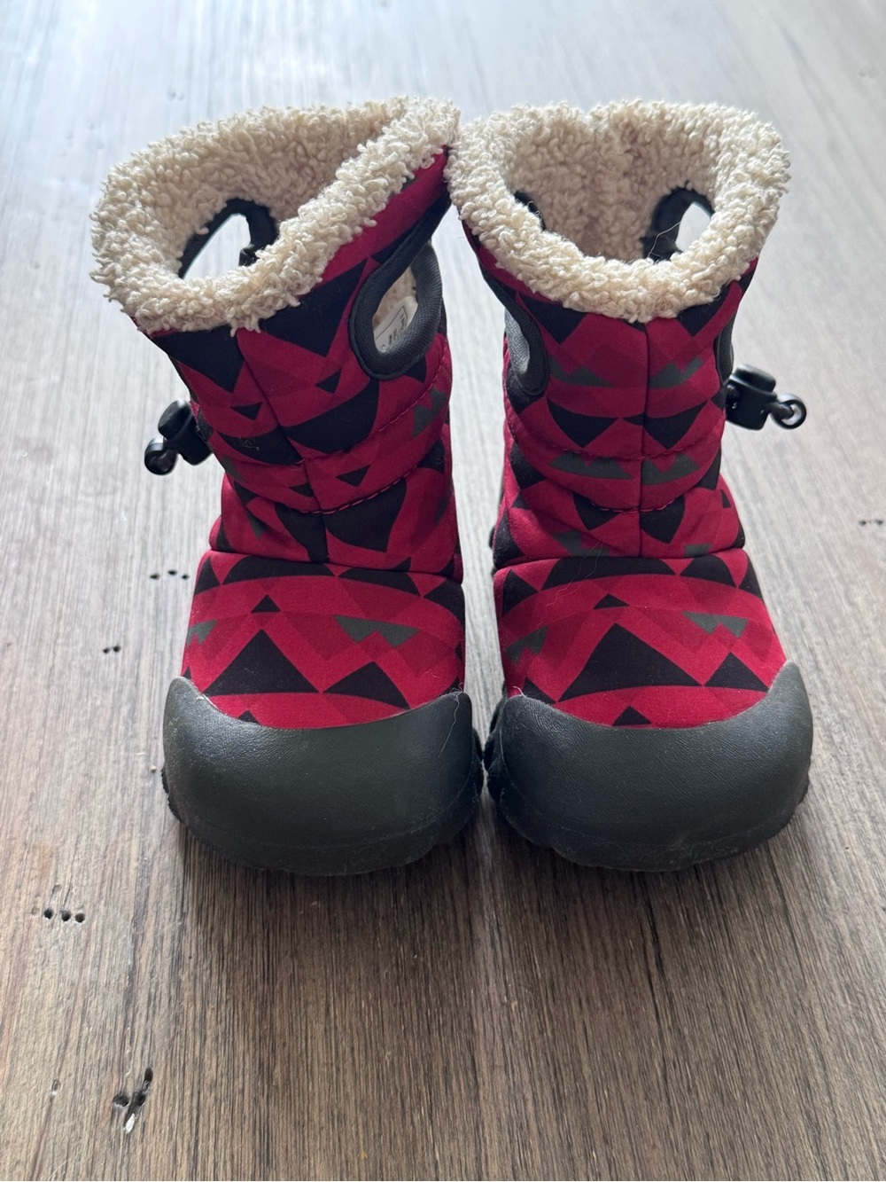 Kids Red Geometric Winter Boots with Cozy Lining